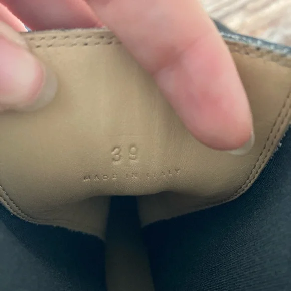 HP Veneta Black Lemonade ‘Flash’ Platform Chelsea Boot - Picture 9 of 10